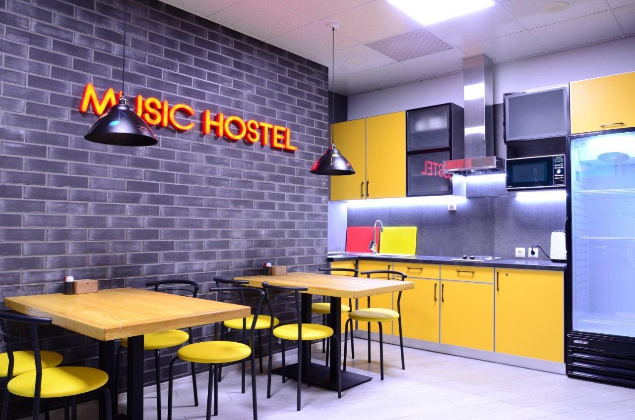 Music Hostel Poltava Exterior photo